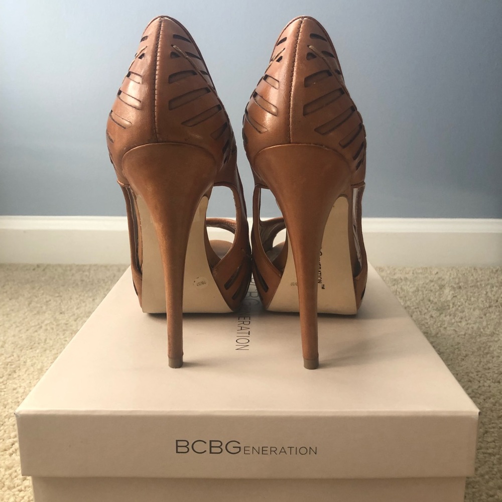 Bcbgeneration Platform Peep Toe Heels - image 2